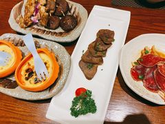 -贵木日本料理·铁板烧(新地假日广场店)