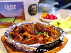 二师兄烤猪蹄-船梆煮•蒸汽海鲜·炉火烤肉(五四广场店)