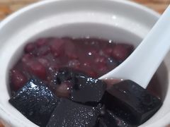 -阿坤传统手工小吃(杨家坪店)