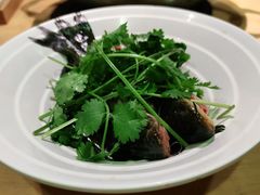 -野山舂·贵州现舂酸汤火锅(鸿通城店)