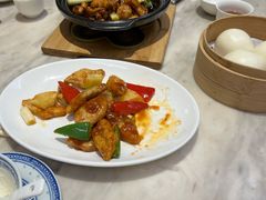 -香港百合居(LCM置汇旭辉广场店)