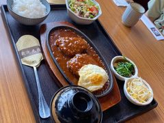 -炼火烤肉店