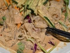 -关东小磨东北菜(上海长风大悦城店)