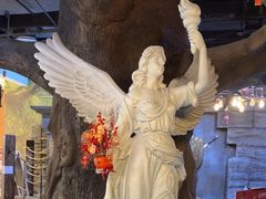 -暴风岛沉浸式体验馆(百联世纪店)