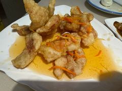 -老码头黑皮肘子锅包肉(赣水路店)