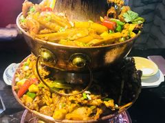 -巴四老城区炭火蛙锅(张江店)