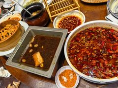 -果城龙凤瓦罐煨汤馆(新豪天地店)