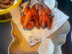 脆皮乳鸽-蝴蝶里·粤菜·点心(滨江龙湖店)