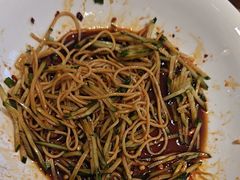 -严记小天府酸菜鱼(西四路店)