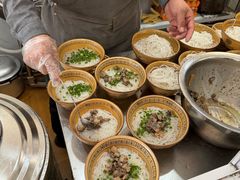 -正宗李家土鸡米线店