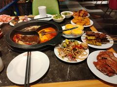 -火锅岛潮牌自助餐厅(天津天佑城店)