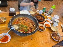 -喇喇排骨火锅·传统韩式脊骨汤(望京西园总店)