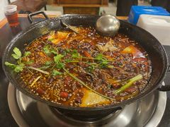 -鸿顺老铁锅美蛙鱼府(解放碑店)