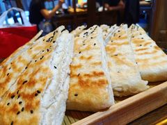 饽饽饼-王明古法砂锅居(开化寺店)