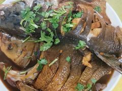 -明月食府(二区干二路店)
