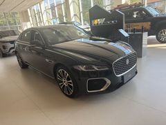 -上海伟杰·捷豹路虎4S店(闵行店)