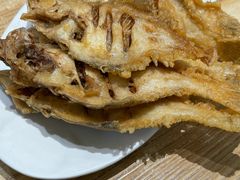 炸偏口鱼-方城小吃店