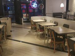 大堂-必胜客(武汉欢乐谷店)