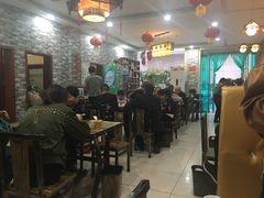 大堂-壹阁胡羊焖饼(特色小吃街店)