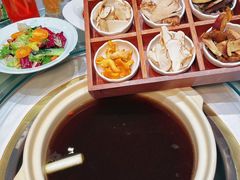 -天宜隆蘑菇宴火锅(石景山旗舰店)
