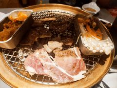 -山焱·炭火自助烤肉(周浦万达店)