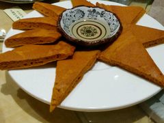 -山珍王国·云南野生菌石锅鱼