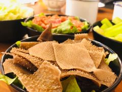 -炉小二铜锅牛蛙•川湘菜(三里屯店)