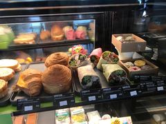 -星巴克(深圳宝安泰华店)