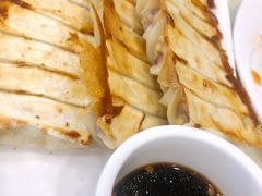 皮皮虾锅贴-奥华餐厅·老张记(台基厂店)