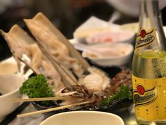 -鲜入围煮花胶鸡海鲜火锅