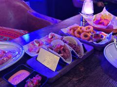 -Famous肥猫墨西哥音乐餐吧(五棵松华熙LIVE店)