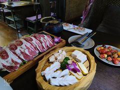 -滇釜火锅·能喝汤的火锅(车公庄店)