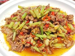 小炒黄牛肉-老湘亲·品鉴湘菜(蔡塘爱琴海店)