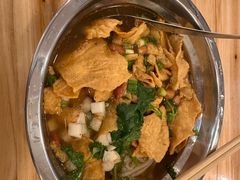 -柳州肥姨妈大骨螺蛳粉(老闵行店)