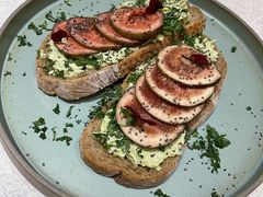 无花果手撕鸡肉tapas-Toris(LuOne凯德晶萃广场店)