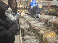 -上海全国土特产食品商场(淮海中路店)