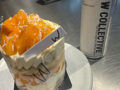 -W COLLECTIVE  DESSERT SHOP