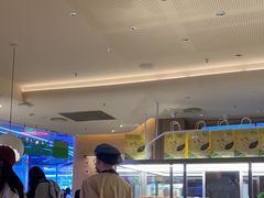 -奈雪的茶(湖滨银泰in77C区PRO店)