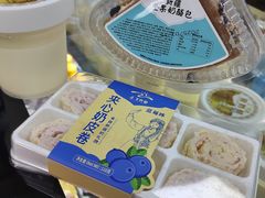-正飞鲜奶(吐鲁番路店)