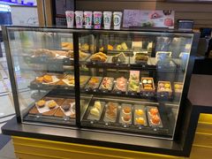 面包甜点陈列柜-星巴克(广州中华广场B1层店)