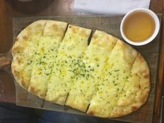 芝士蜂蜜披萨-米屋石锅拌饭(师大店)