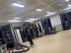 -中田健身工作室(珠江路地铁站店)