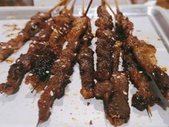 烤羔羊肉串-木屋烧烤(大运店)
