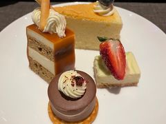 -唐拉雅秀酒店-西锦汇空中BBQ·思创餐厅