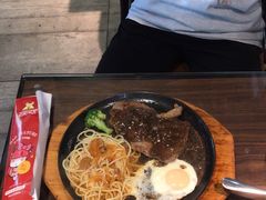 -豪享来牛排(人民店)