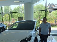 -外高桥保税区南(地铁站)