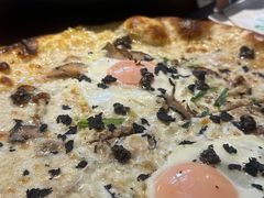 -JINNS锦时 steak&pizza(浸信会礼拜堂旧址店)