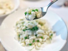 鸡头米炒百合豌豆-玫瑰厅上海菜(兴国路店)