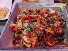-路边边地标烧烤·川菜·小龙虾·音乐酒馆(良乡长虹店)