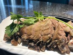 手抓羊肉-马老六清真餐厅(雁滩店)